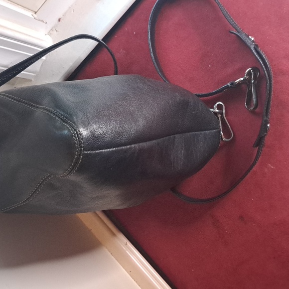 Coach Carriage Collection Soft Black Leather Shoulder & Crossbody  EUC - Picture 10 of 11